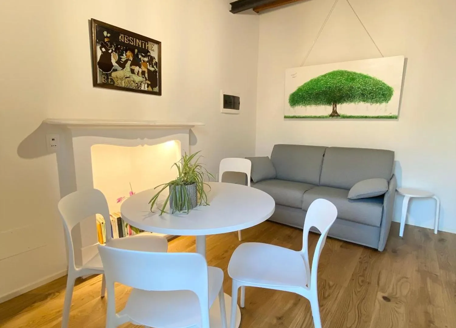 Bright Elegance - Motta Apartments Como