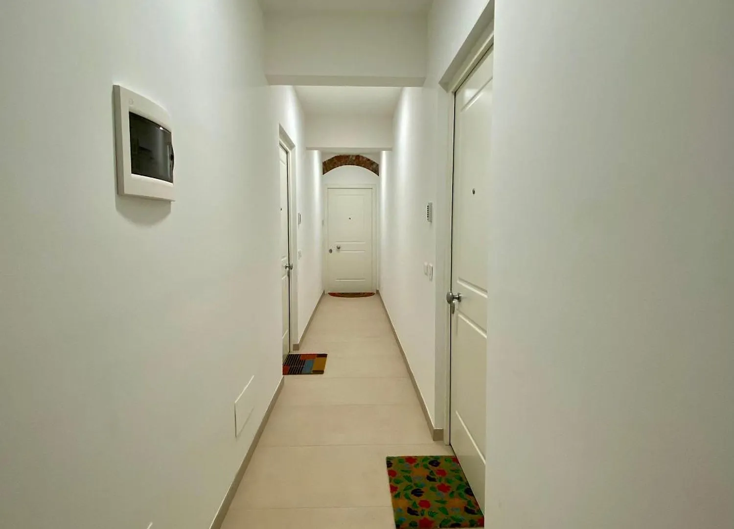 Bright Elegance - Motta Apartments Como